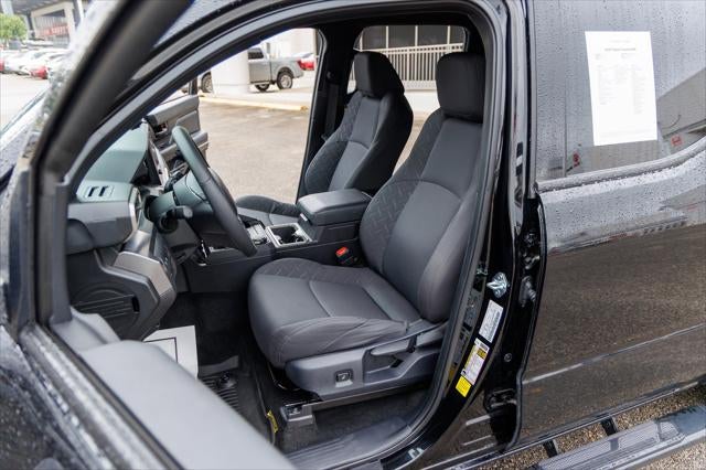 2025 Toyota TACOMA SR5 SR5