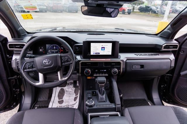2025 Toyota TACOMA SR5 SR5