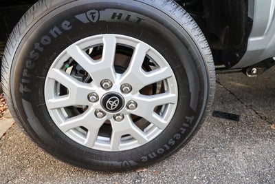 2025 Toyota TACOMA SR5 SR5