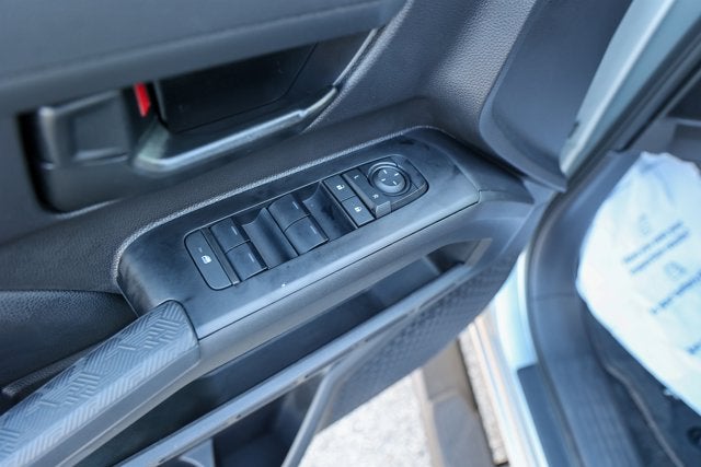 2025 Toyota TACOMA SR5 SR5