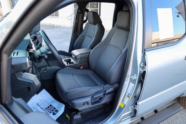 2025 Toyota TACOMA SR5 SR5