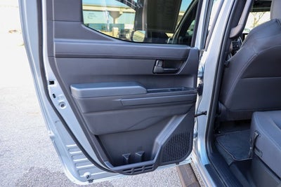 2025 Toyota TACOMA SR5 SR5