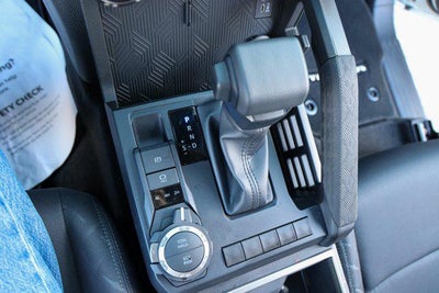 2025 Toyota TACOMA SR5 SR5