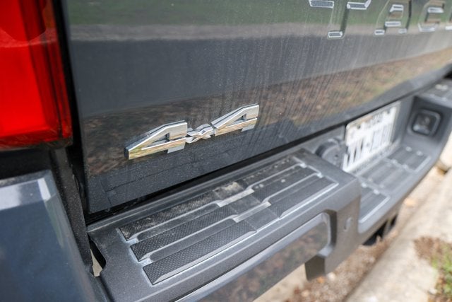 2025 Toyota Tacoma 4WD SR5