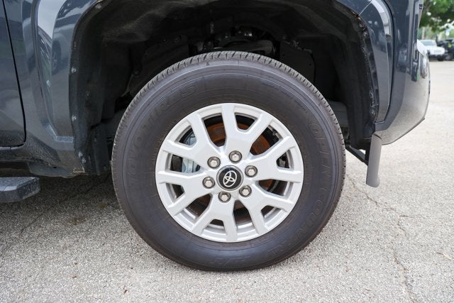 2025 Toyota Tacoma 4WD SR5