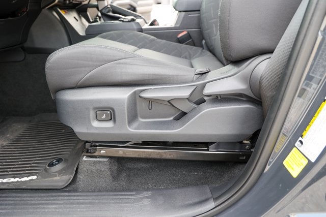 2025 Toyota TACOMA SR5 SR5
