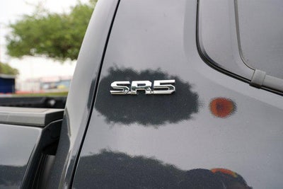 2025 Toyota TACOMA SR5 SR5