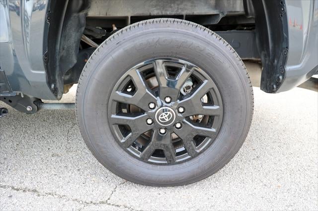 2025 Toyota TACOMA SR5 SR5
