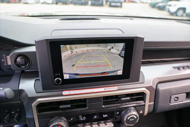 2025 Toyota TACOMA SR5 SR5