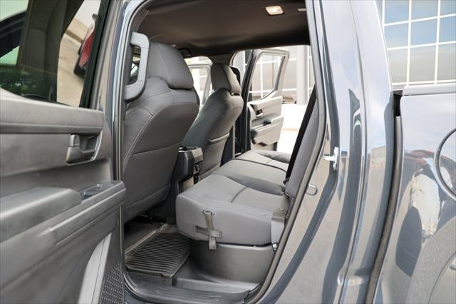 2025 Toyota TACOMA SR5 SR5