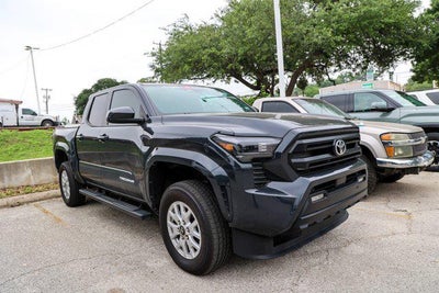 2025 Toyota TACOMA SR5 SR5
