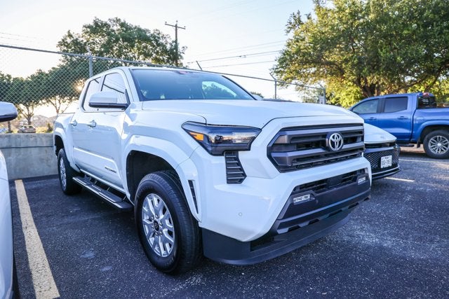 2025 Toyota TACOMA SR5 SR5