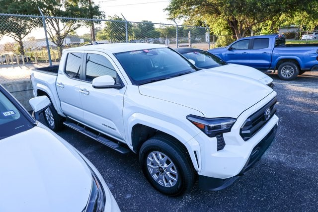 2025 Toyota TACOMA SR5 SR5