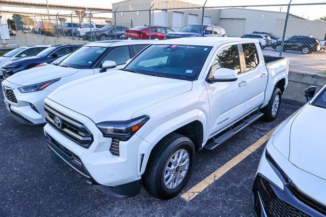 2025 Toyota TACOMA SR5 SR5