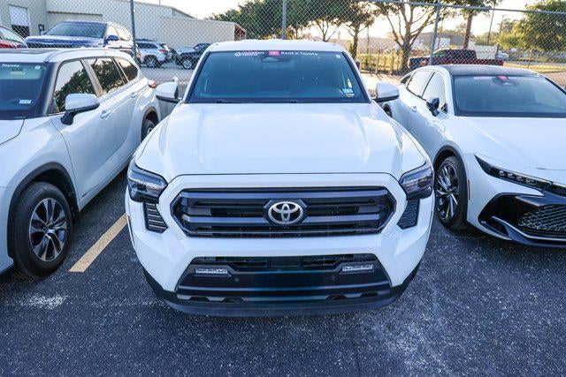 2025 Toyota TACOMA SR5 SR5
