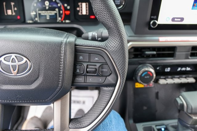 2025 Toyota TACOMA SR5 SR5