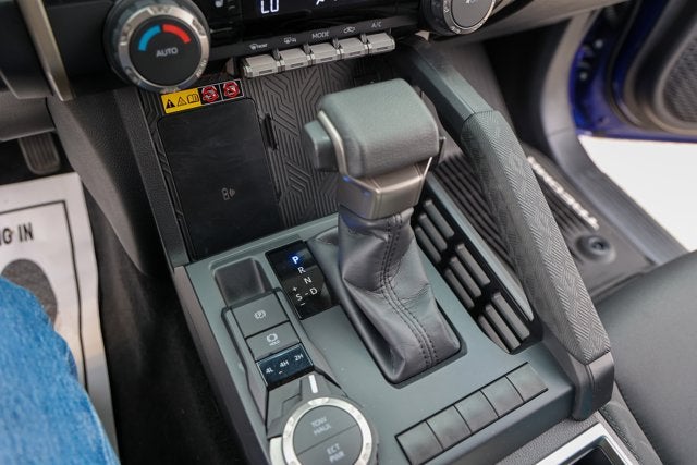 2025 Toyota TACOMA SR5 SR5