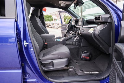 2025 Toyota TACOMA SR5 SR5