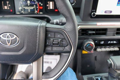 2025 Toyota TACOMA SR5 SR5