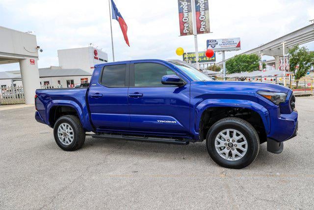 2025 Toyota TACOMA SR5 SR5