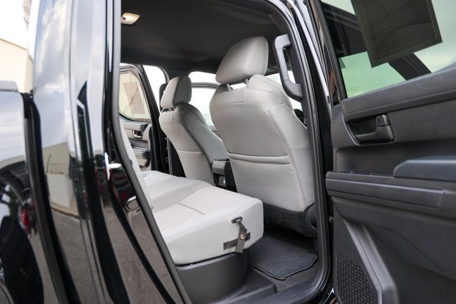 2025 Toyota TACOMA SR5 SR5