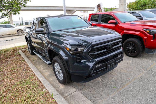 2025 Toyota TACOMA SR5 SR5