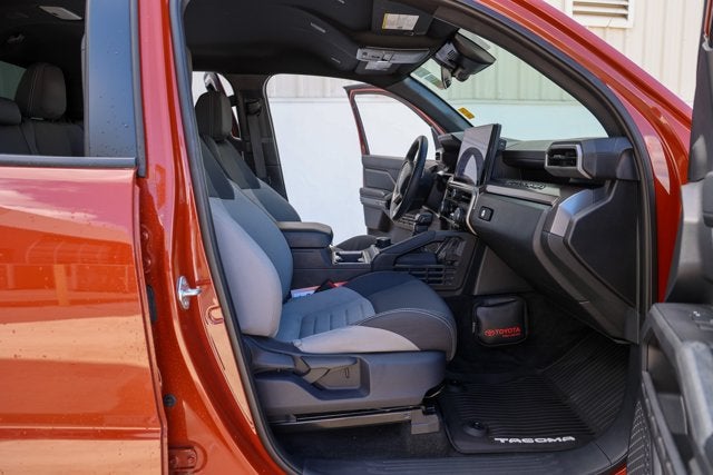 2025 Toyota Tacoma i-FORCE MAX TRD Sport Hybrid