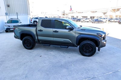 2025 Toyota TACOMA TRD OFFRD TRD Off Road Hybrid