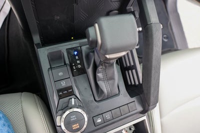 2026 Toyota TACOMA LTD HV Limited Hybrid