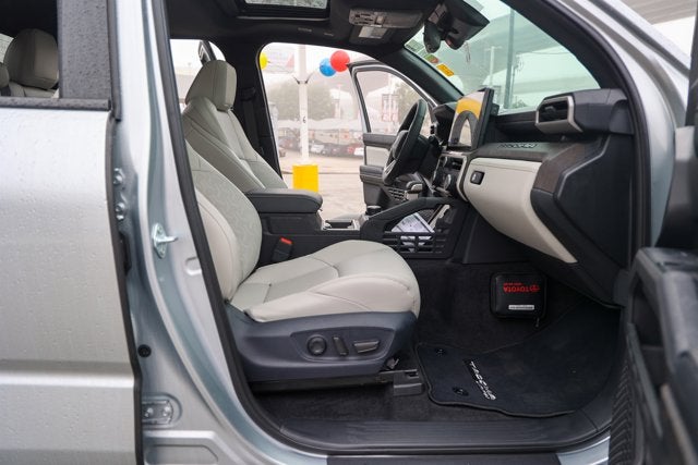 2026 Toyota TACOMA LTD HV Limited Hybrid