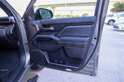 2025 Toyota TACOMA LTD HV Limited Hybrid