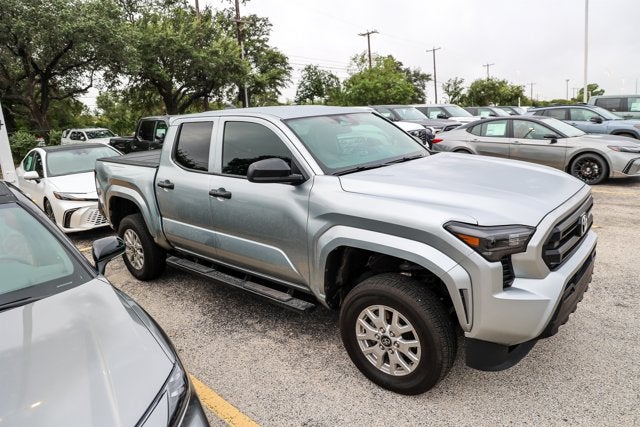 2025 Toyota Tacoma SR