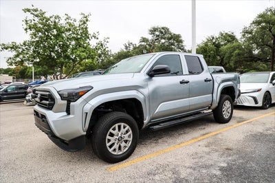 2025 Toyota Tacoma SR