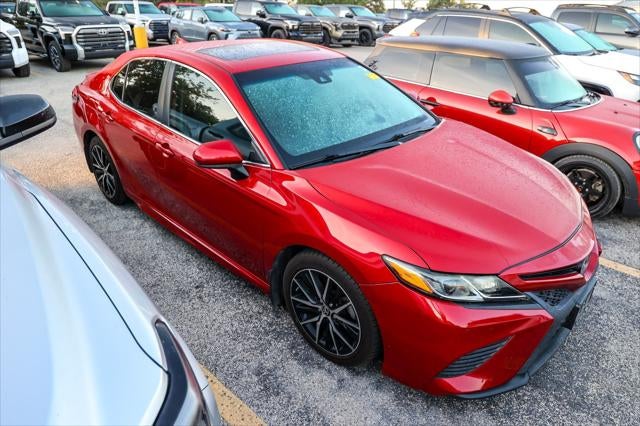 2019 Toyota Camry SE