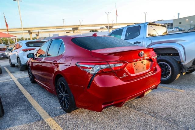 2019 Toyota Camry SE