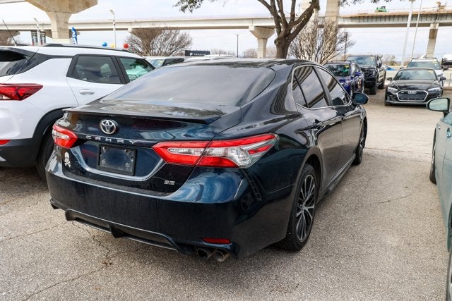 2018 Toyota CAMRY SE