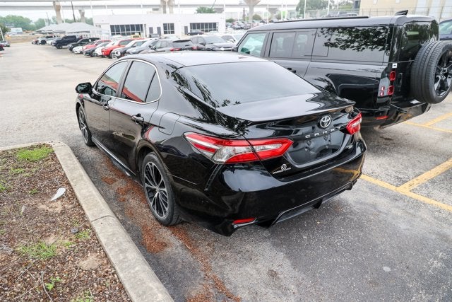 2018 Toyota Camry SE