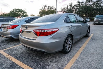 2017 Toyota Camry Hybrid Hybrid XLE