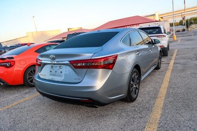 2016 Toyota Avalon XLE