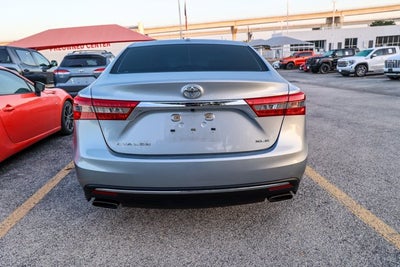 2016 Toyota Avalon XLE