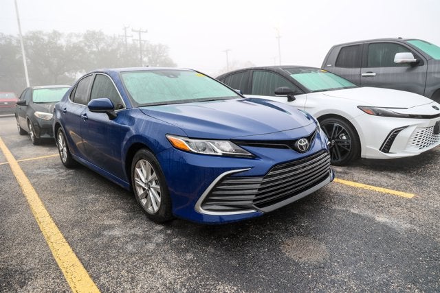 2023 Toyota CAMRY LE