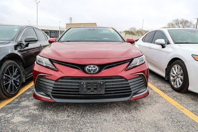 2022 Toyota CAMRY LE