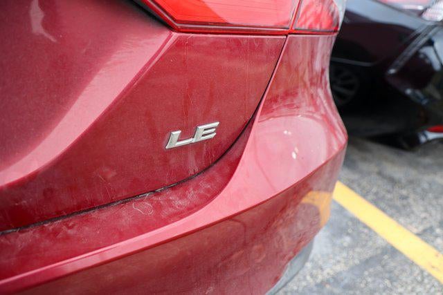 2022 Toyota CAMRY LE