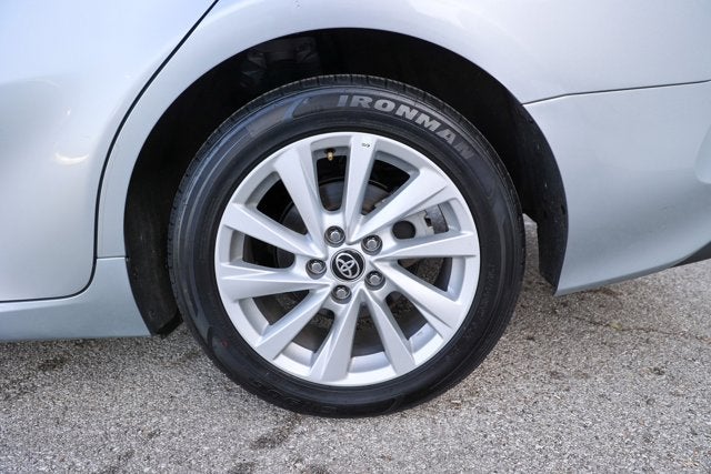 2024 Toyota CAMRY LE