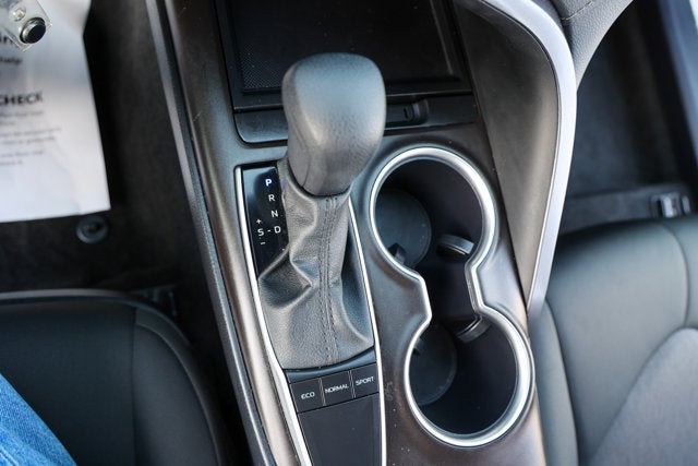 2024 Toyota CAMRY LE