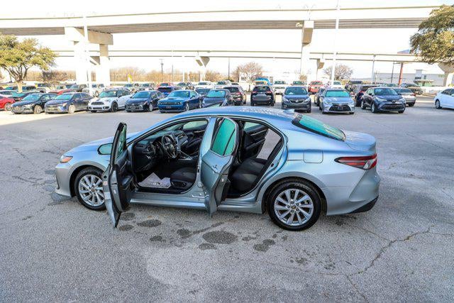 2024 Toyota CAMRY LE