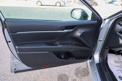 2024 Toyota CAMRY LE