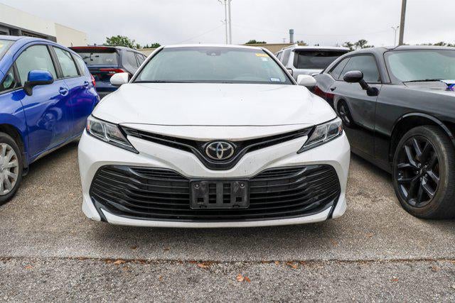 2020 Toyota CAMRY LE