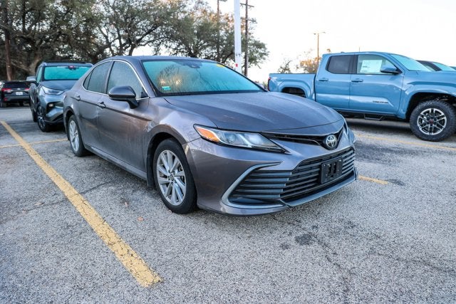 2024 Toyota CAMRY LE