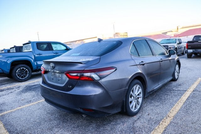 2024 Toyota CAMRY LE